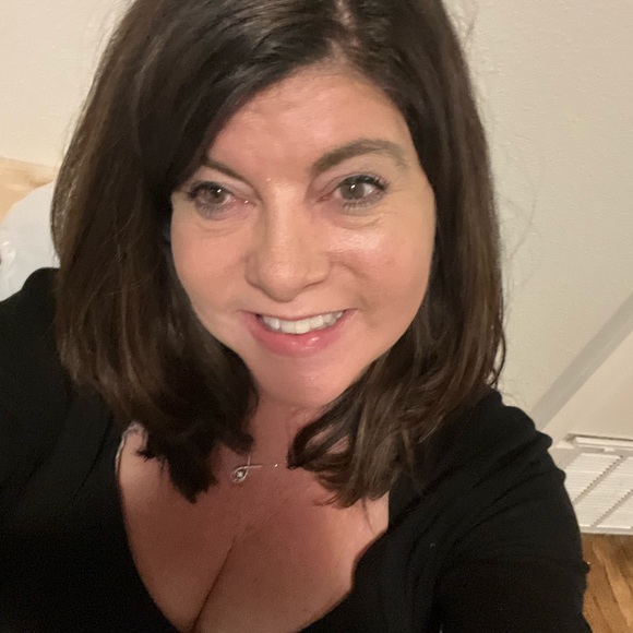 Meet your Posher, Shelly - Picture 4 of 4